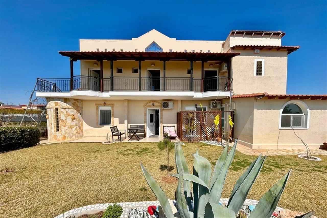 Villa Irina, Nea Potidea Kassandra Beach المظهر الخارجي الصورة
